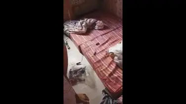 Adegan Mesum Di Dalam Kamar Pacar Cantik